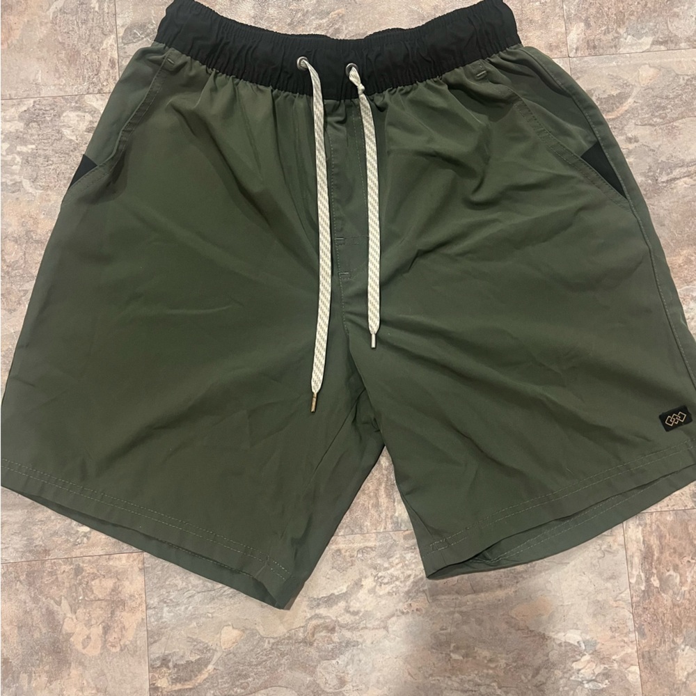 Leg3nd Green Drawstring Shorts